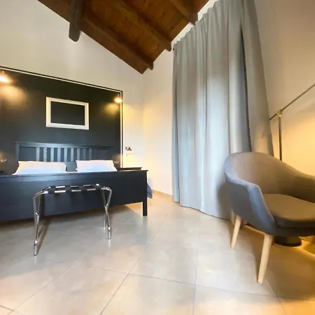 Stazione Don Camillo