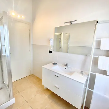 Bed & Breakfast Stazione Don Camillo