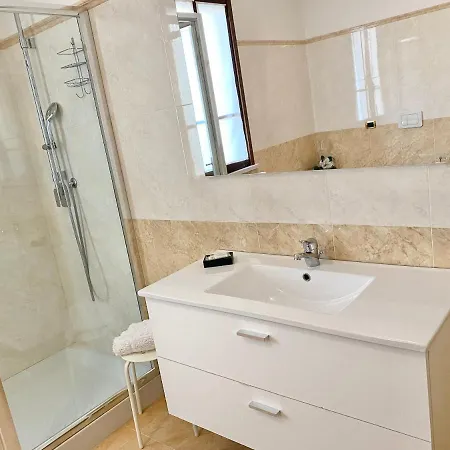 住宿加早餐酒店 Stazione Don Camillo 布雷谢洛