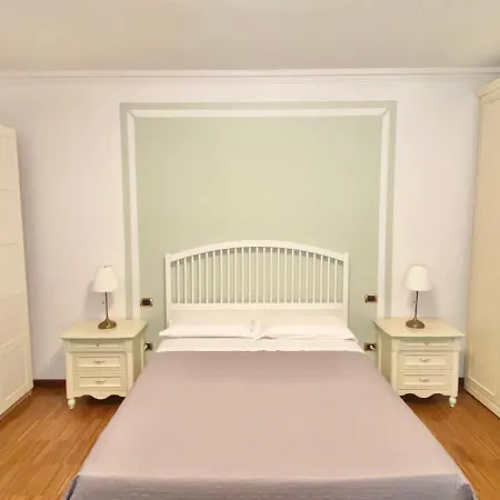 Stazione Don Camillo Брешелло