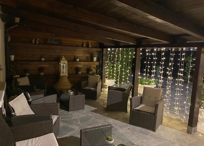 Bed & Breakfast Stazione Don Camillo 3*