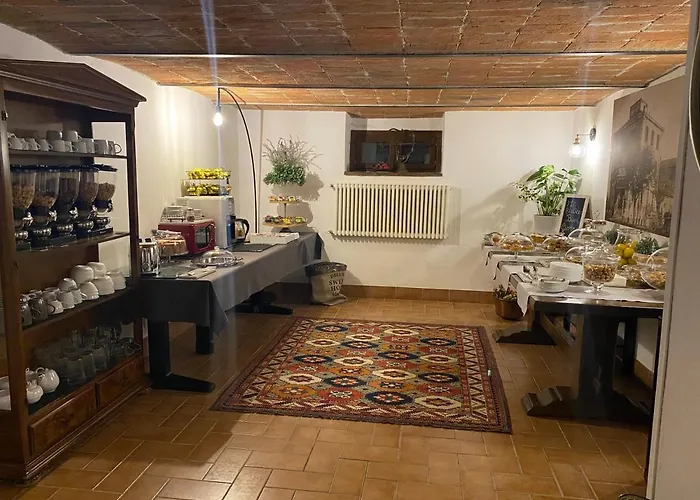 Stazione Don Camillo Bed & Breakfast Brescello